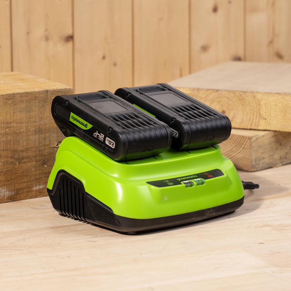POWERALL 24 V dubbelladdare med två platser, 8 A
