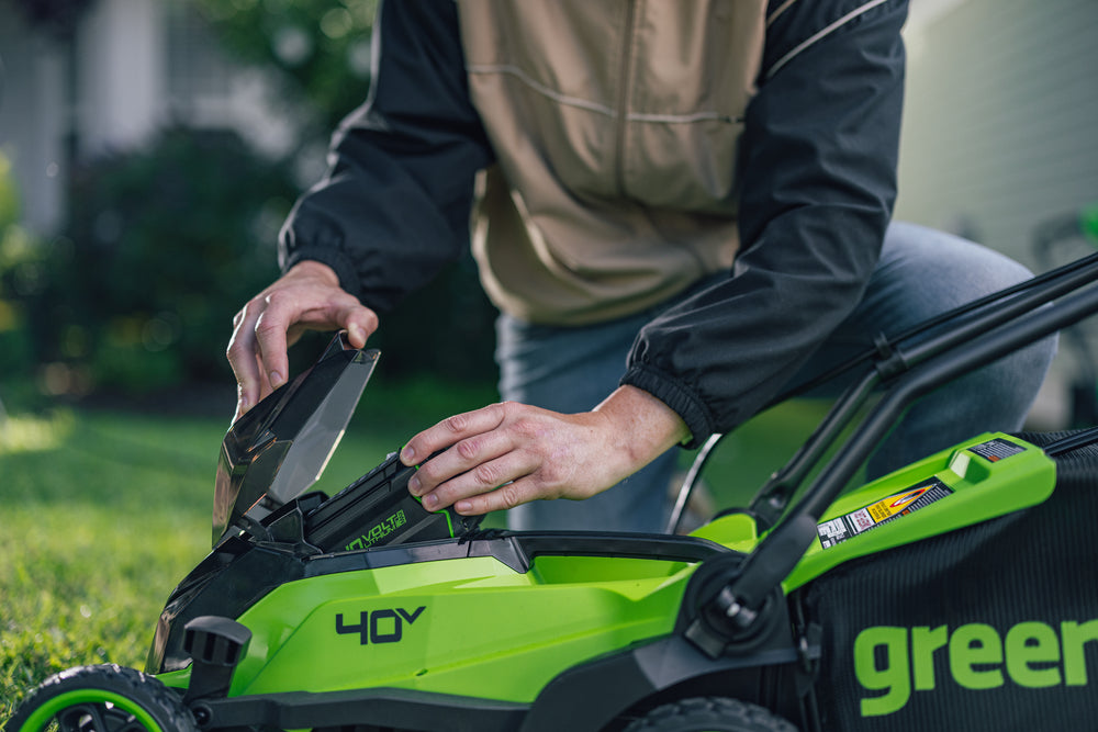 40 V gräsklippare 36 cm, gen. II – 4 Ah-batteri