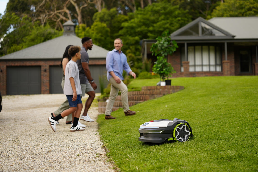 AiMowbot 8 – RTKVision™ 800 m²