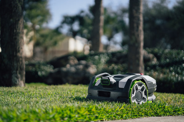 AiMowbot 8 – RTKVision™ 800 m²