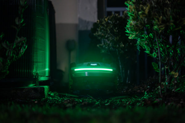 AiMowbot 8 – RTKVision™ 800 m²