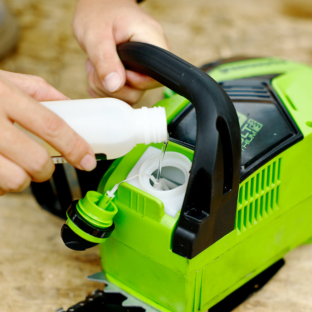 40 V motorsåg 40 cm 1,8 kW – 2× 2 Ah-batteri