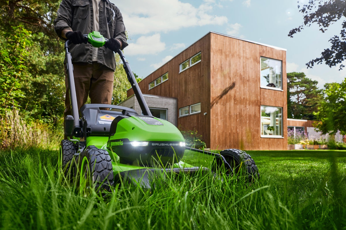 POWERALL 48 V (24 V x 2) gräsklippare 46 cm SP Gen. II – 2 x 4 Ah batteri