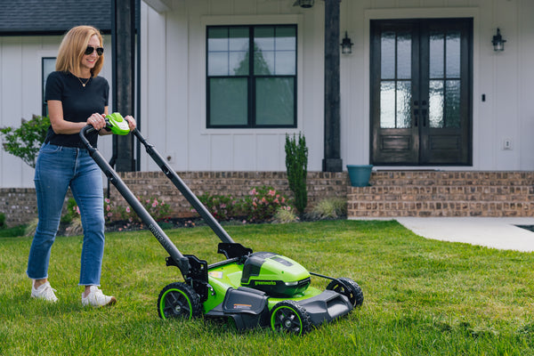 POWERALL 48 V (24 V x 2) gräsklippare 46 cm SP Gen. II – 2 x 4 Ah batteri