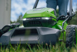 40 V gräsklippare 46 cm, självgående, gen. II – 2 × 4 Ah-batteri