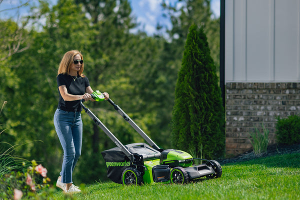 POWERALL 48 V (24 V x 2) gräsklippare 46 cm SP Gen. II – 2 x 4 Ah batteri